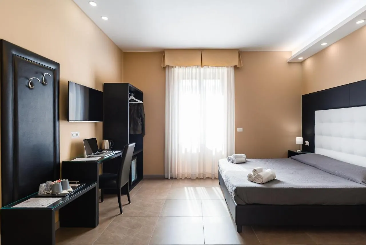 ** Guest house Bh Napoli Railway Hotel Italy